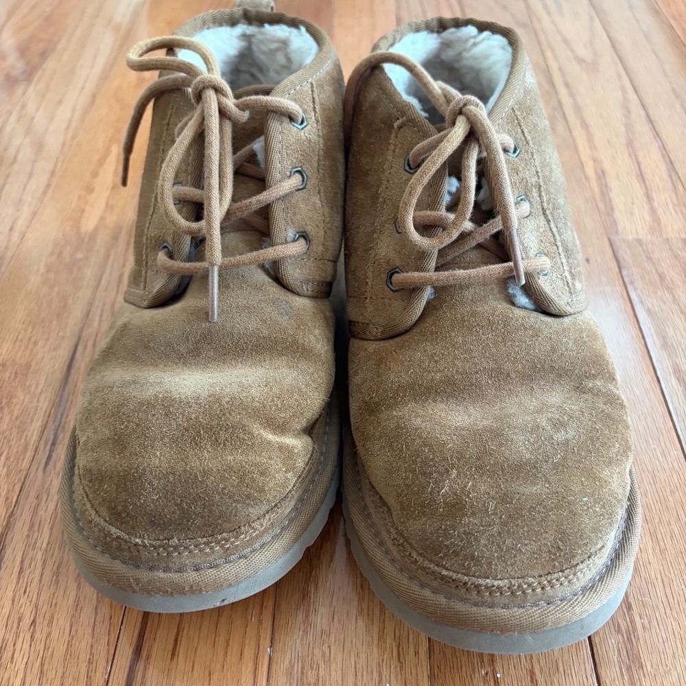 UGG Neumel Chestnut Suede Lace Up Ankle Boots Women 9